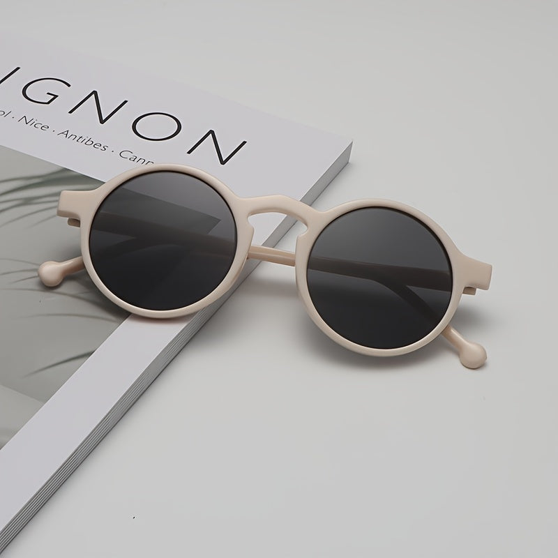 1pc Women'S Vintage Round Fashion Glasses | Retro Punk Style, Black Plastic Frame With Golden Accents, Mirrored Lenses, Perfect For Casual Wear, Fashion Glasses | Retro Style Glasses | Durable Plastic Frame