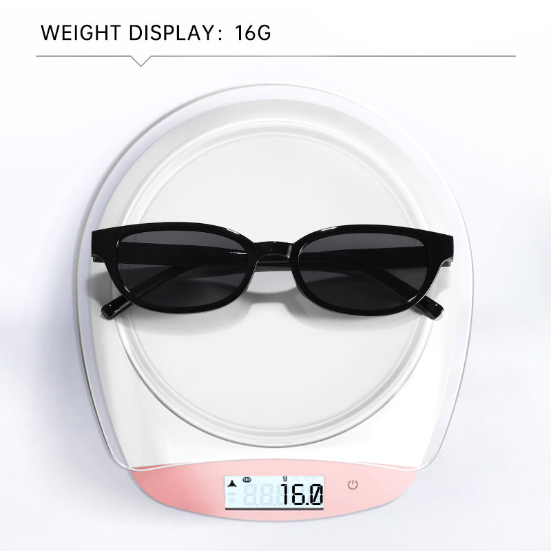 Simple Oval Women, High-End Look, Face, Style Versatile