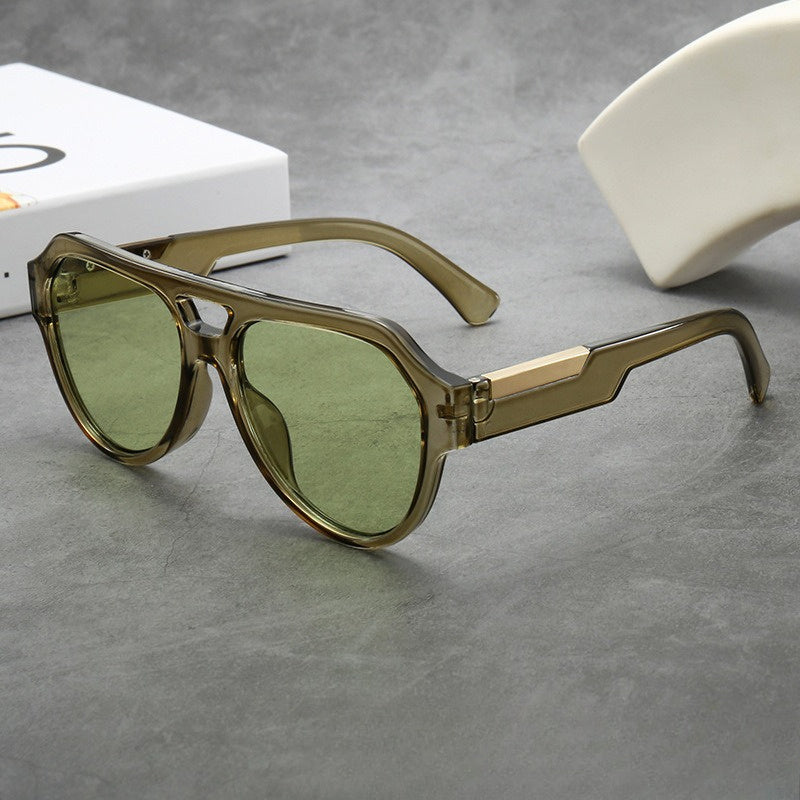 Men' & Women' Retro Aviation Glasses - XL Square Frame with Green & Golden Border - Vintage Eyewear Suitable for Daily Casual\u002FFormal Wear - Ideal Gift for Pilots & Aviation Lovers