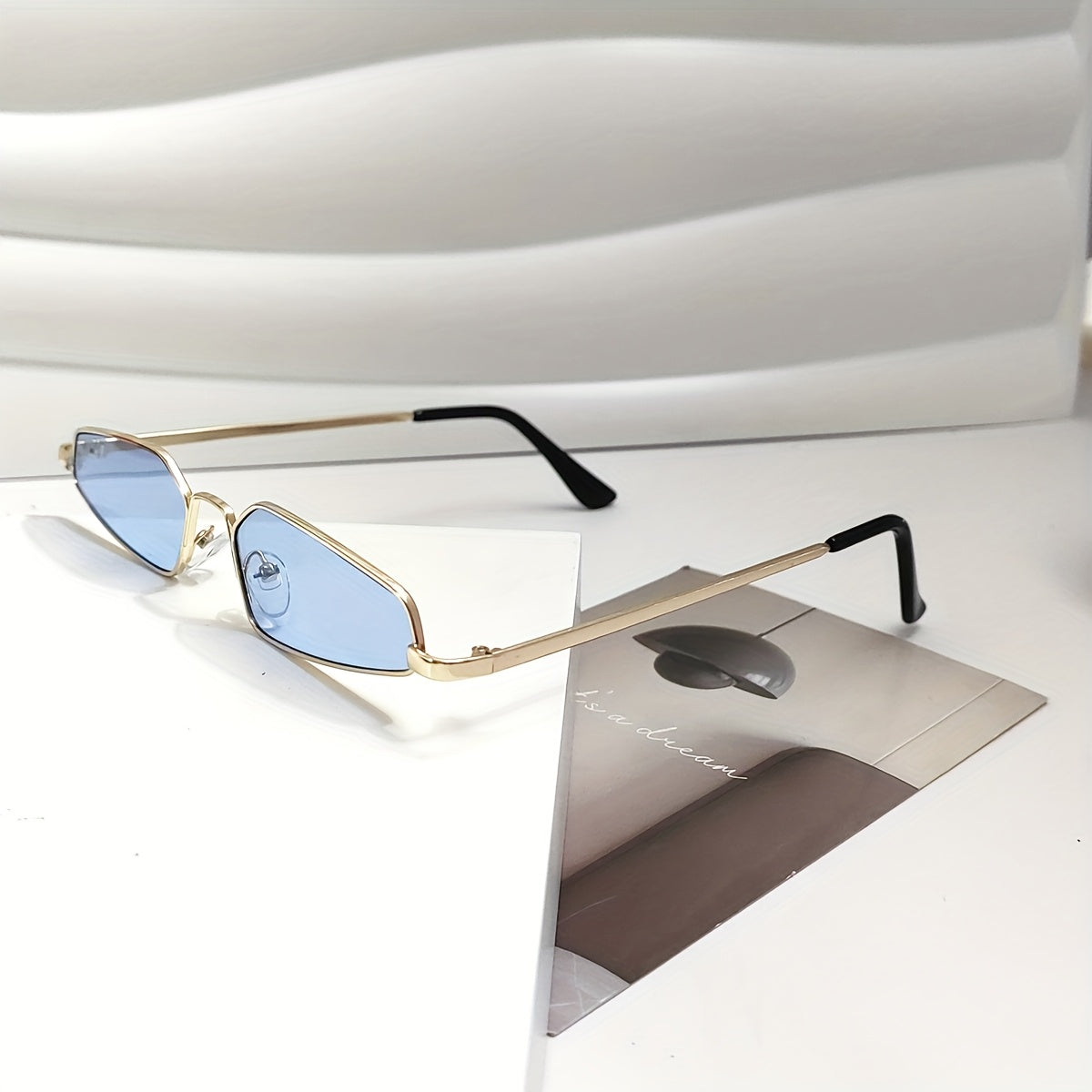 1 Pair Men's Retro Small-Frame Glasses - Concave Hip-Hop Streetwear Eyewear, Round\u002Foval\u002Fcurved shape for Stage Dress & Casual Outfits, Small-Framed Trendy (No) - Iconic Style for Photos & Casual Attire