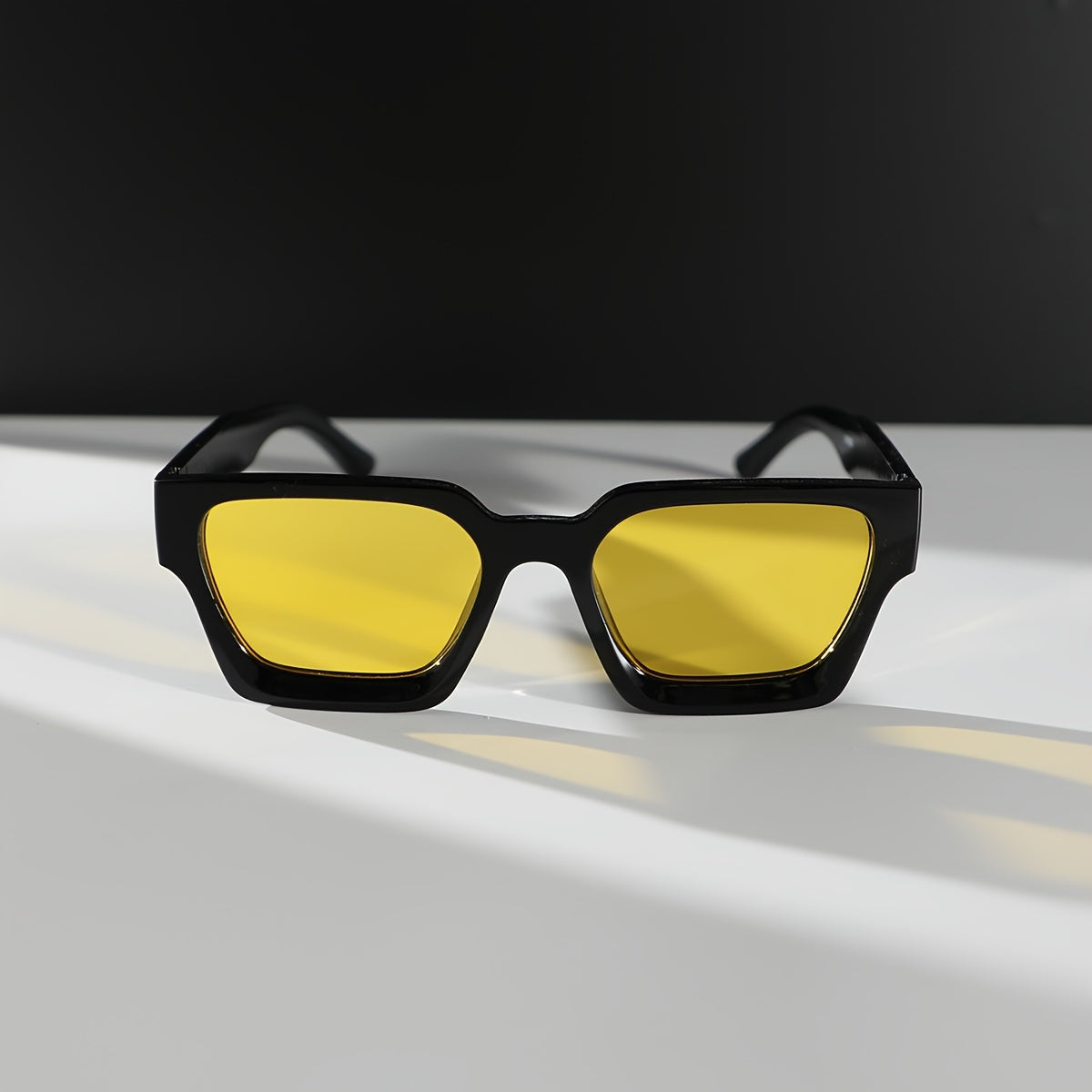 A Pair of Women'S Thick-Framed Square Retro Stylish Glasses with Wide Legs | Polycarbonate Frame, Minimalist Fashion, Includes Eyeglass Cloth, Decorative PC Lenses