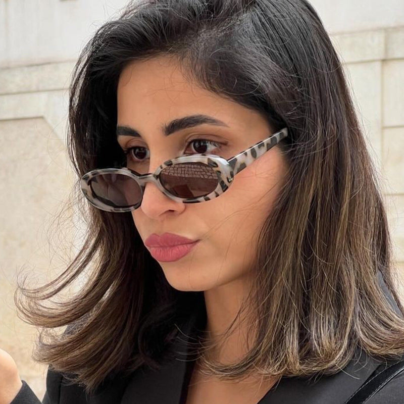 Women'S Retro Oval Small Frame Fashion Glasses - Lightweight Plastic Hinges, No Battery Needed, Versatile Photo Posing & Everyday Fashion Accessories, Fashionable Eyewear, Durable Eyewear